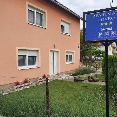 Apartmani Lovro Ogulin Eksteriør billede