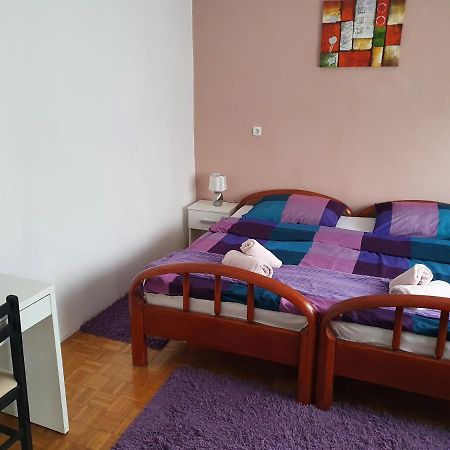 Apartmani Lovro Ogulin Eksteriør billede