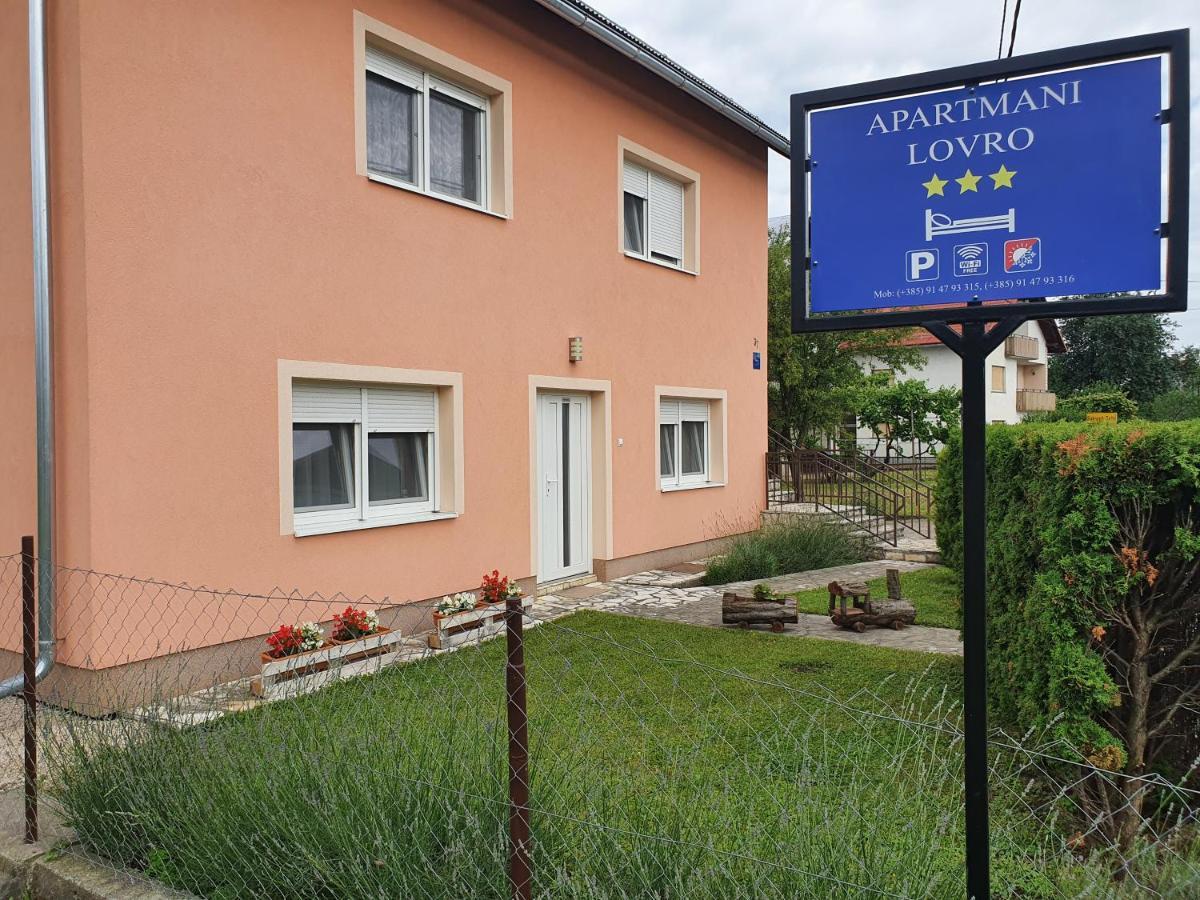 Apartmani Lovro Ogulin Eksteriør billede